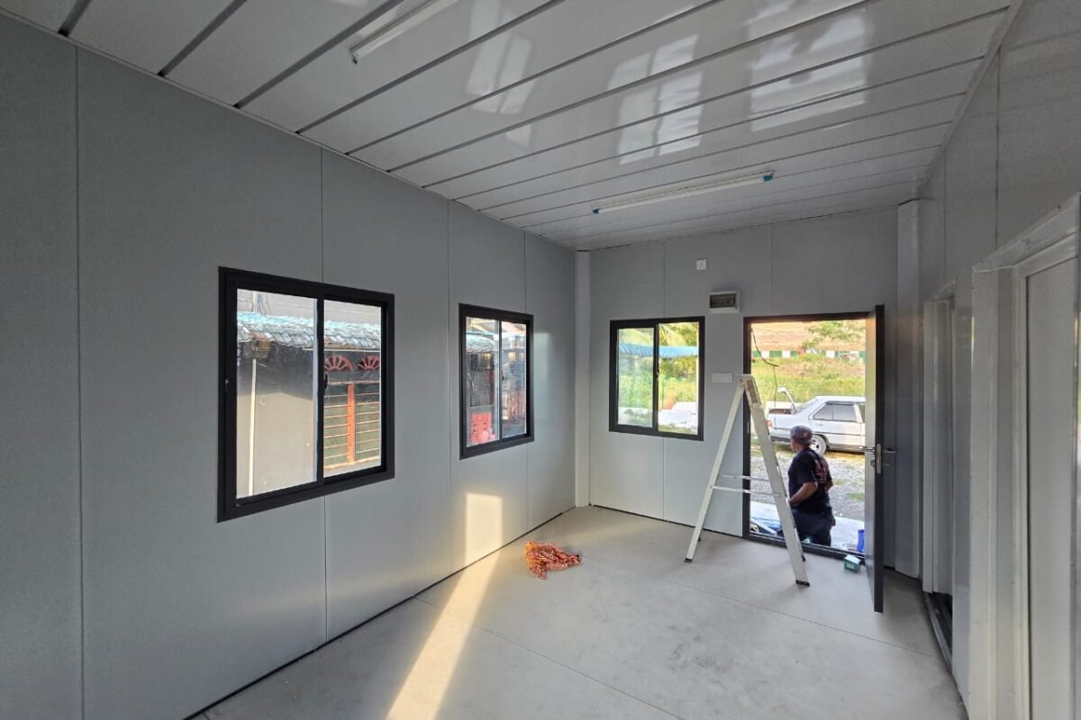 WhatsApp Image 2025-10-10 at 21.06.11