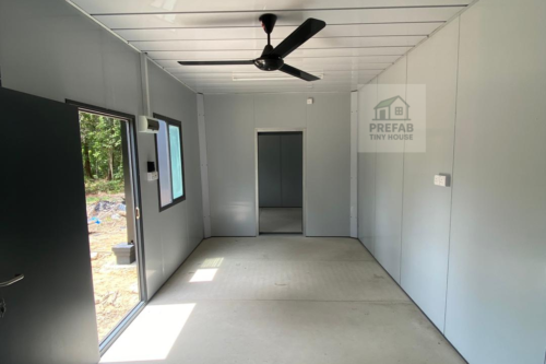 pemasangan 3 unit prefab sebagai rumah singgah